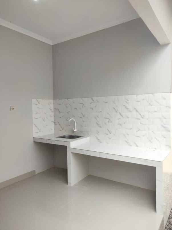 rumah baru dekat jl palagan km 11 dekat obelix village