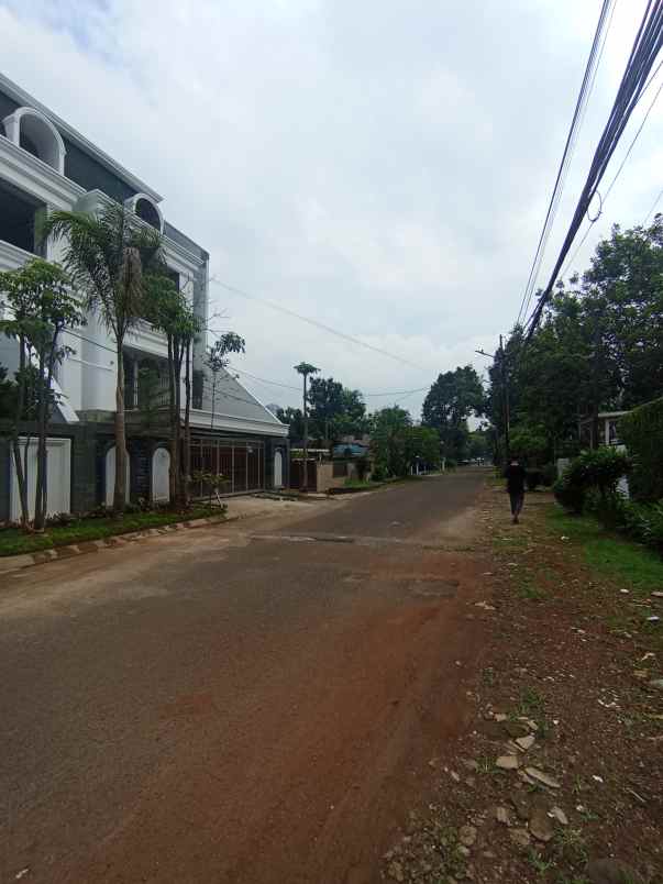 rumah baru paling sultan di lebak bulus nempel mrt