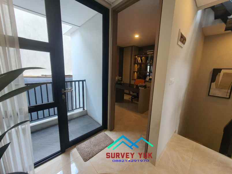 rumah baru siap huni bebas banjir jakarta selatan