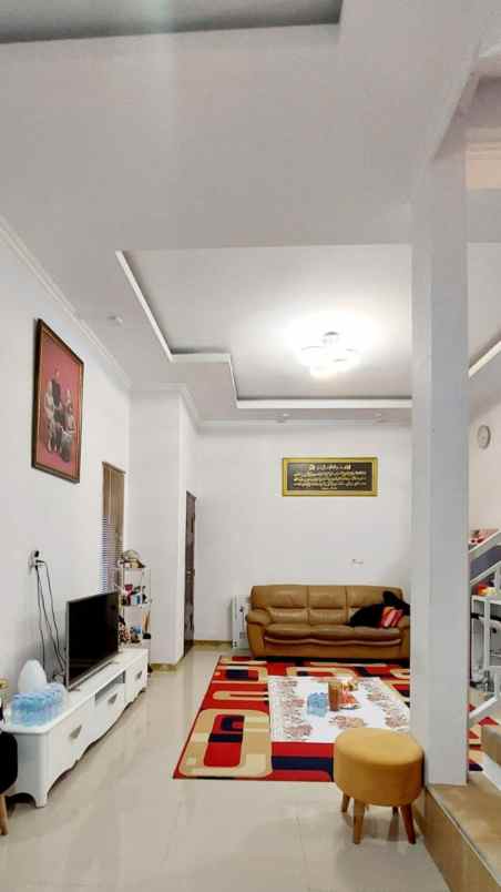 rumah cantik siap huni di bojongsoang