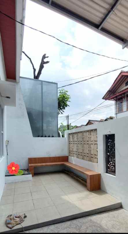 rumah cantik siap huni di bojongsoang
