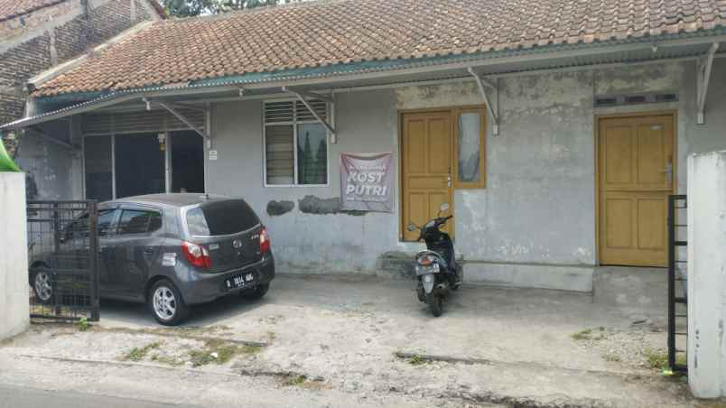 rumah cocok untuk lahan usaha kos kosan