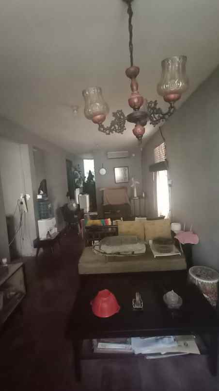 rumah daerah bintaro hook di perumahan