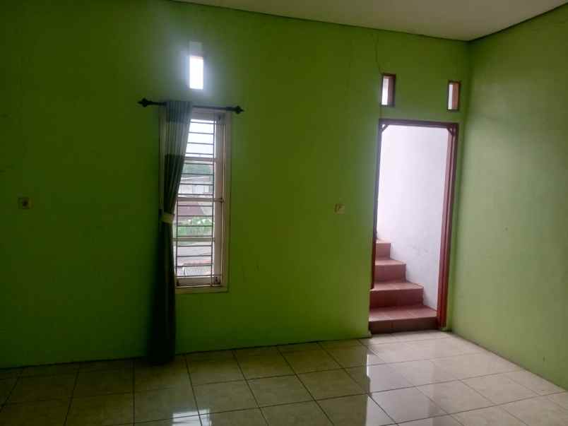 rumah dan ruko strategis di pondok terong depok