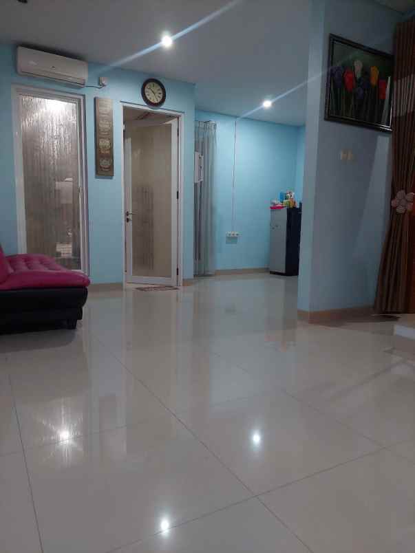 rumah dekat alam sutera bintaro jaya lt 81m shm