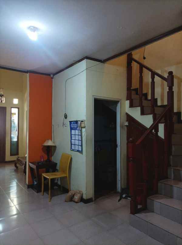 rumah di cempaka putih tengah jakarta pusat