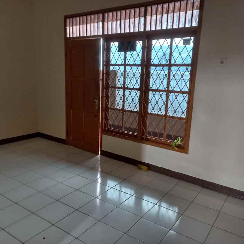 rumah di sewakan per tahun