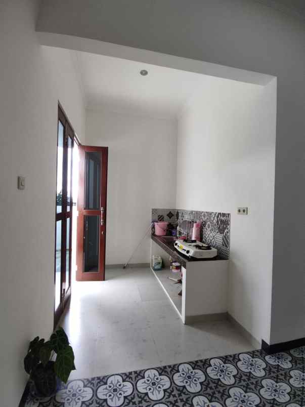 rumah dijual cepat di solodiran siap huni harga nego