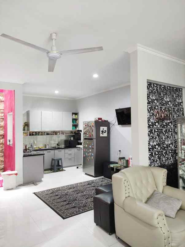 rumah dijual di area bsd city