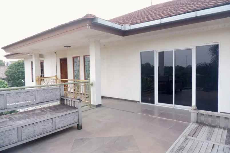 rumah dijual di depok dekat trans studio mall cibubur