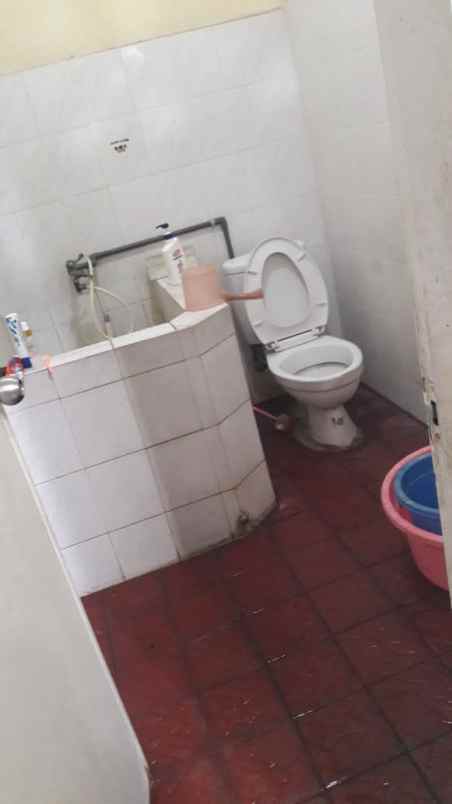 rumah dijual petemon barat surabaya pusat