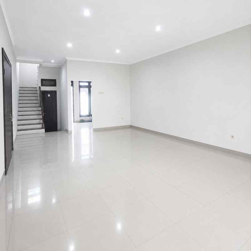 rumah disewakan di kebagusan
