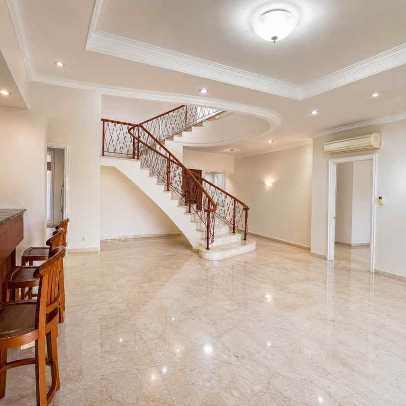 rumah disewakan di pondok indah