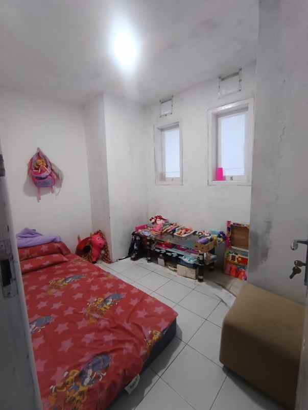 rumah dua lantai murah melong cimahi selatan