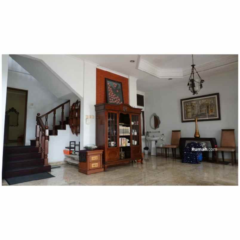 rumah jl bandung cinere depok