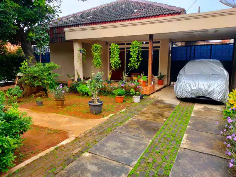 rumah jl duren sawit raya