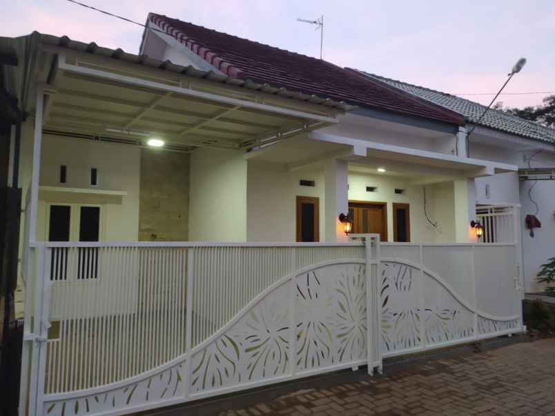 rumah jl kedungkandang