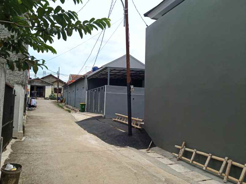 rumah jl samudra jaya grogol