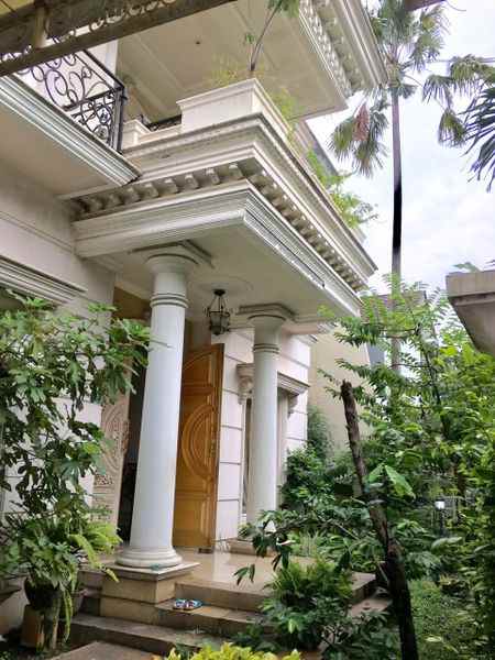 rumah kokoh siap huni pondok indah jakarta selatan