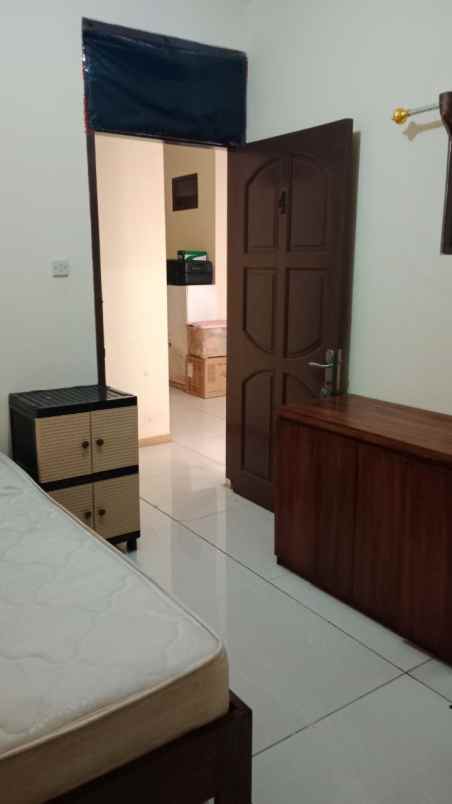 rumah kosan dijual di cilangkap 1 km mabes tni