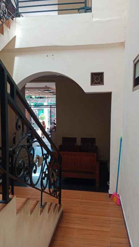 rumah kosan dijual di cilangkap 1 km mabes tni