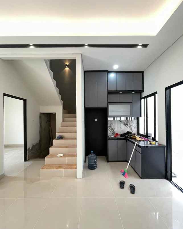 rumah kpr non cluster jagakarsa jakarta selatan