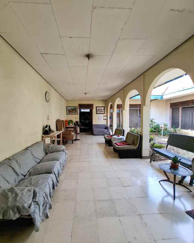 rumah lama hitung tanah kotak di pondok pinang jaksel