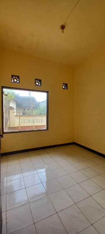 rumah luas dan lebar lokasi polowijen