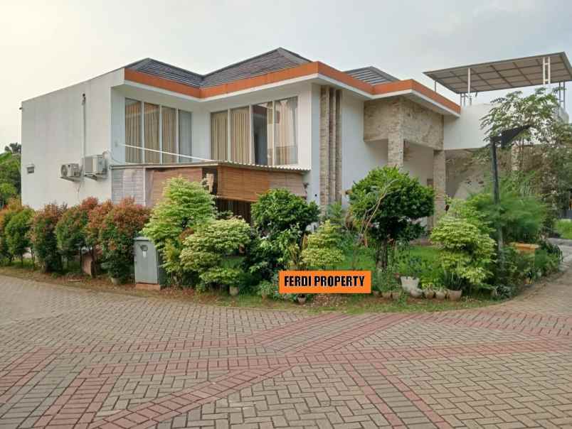 rumah mewah furnished posisi huk metland cileungsi