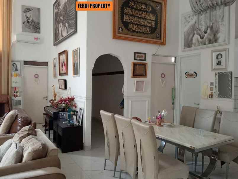 rumah mewah furnished posisi huk metland cileungsi