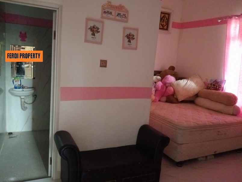rumah mewah furnished posisi huk metland cileungsi