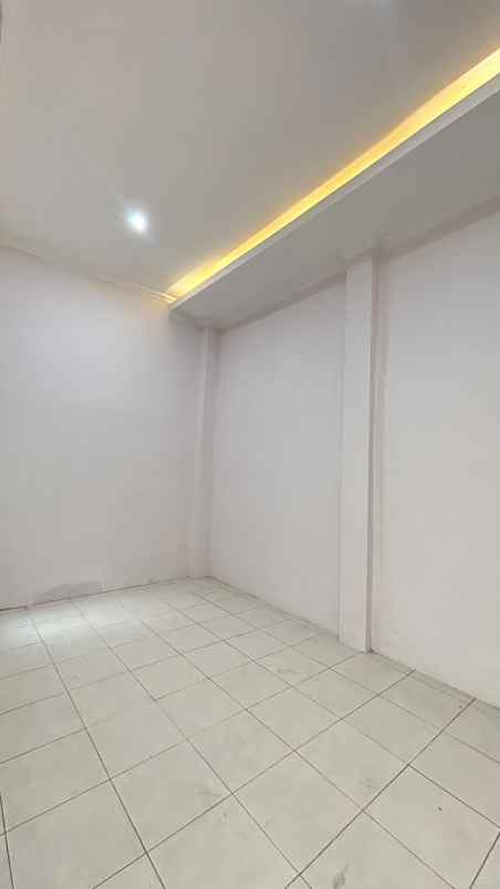 rumah mewah siap huni desain modern shm ready bisa kpr