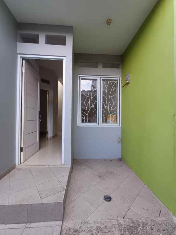 rumah murah meriah di gamprit jatiwaringin siap huni