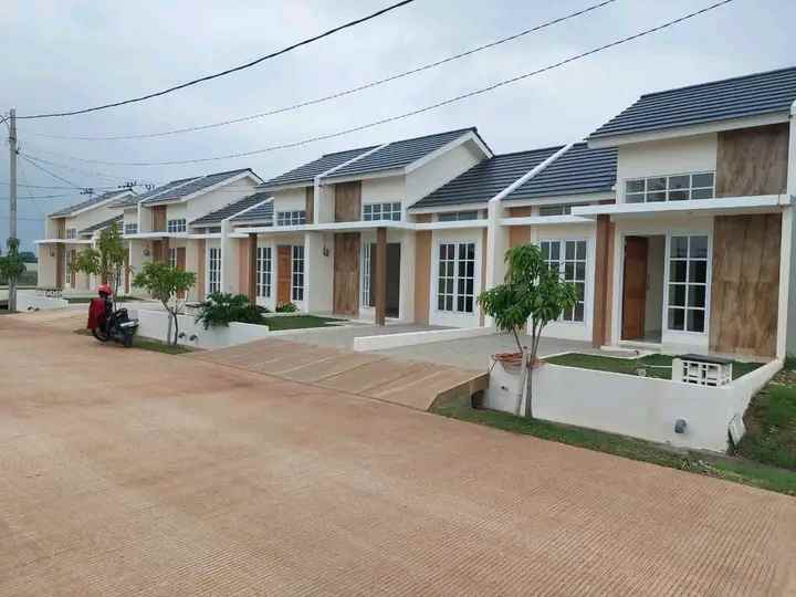 rumah pinggir jalan provinsi dibantu acc