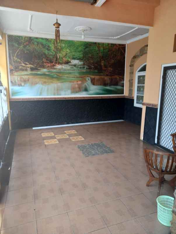 rumah pojok full bangunan