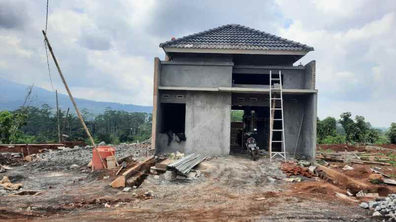 rumah ready dalam cluster di banyumanik semarang