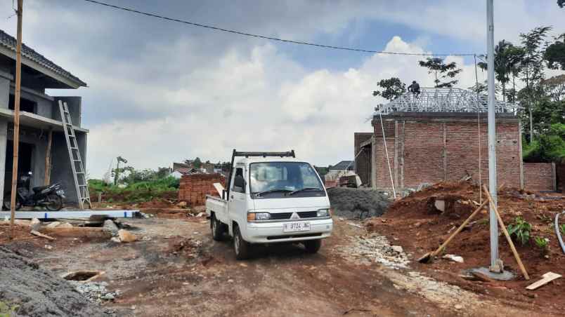 rumah ready dalam cluster di banyumanik semarang