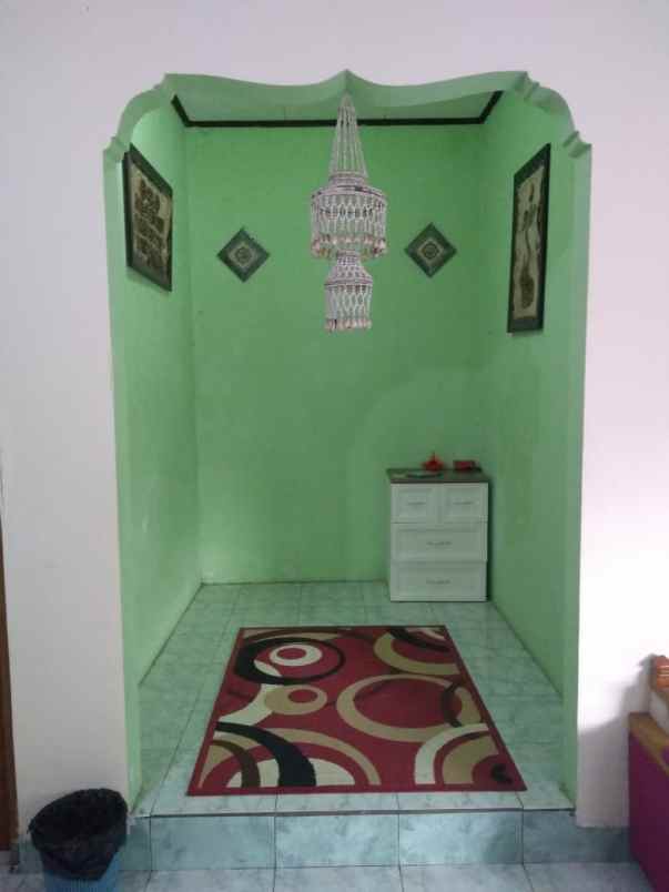 rumah second luas di pondok terong depok