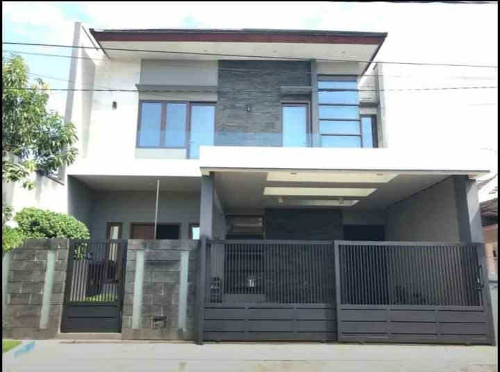 rumah second semi furnish baruk rungkut surabaya