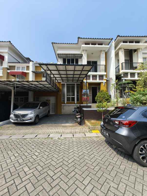 rumah secondary dalam cluster di grand galaxy bekasi