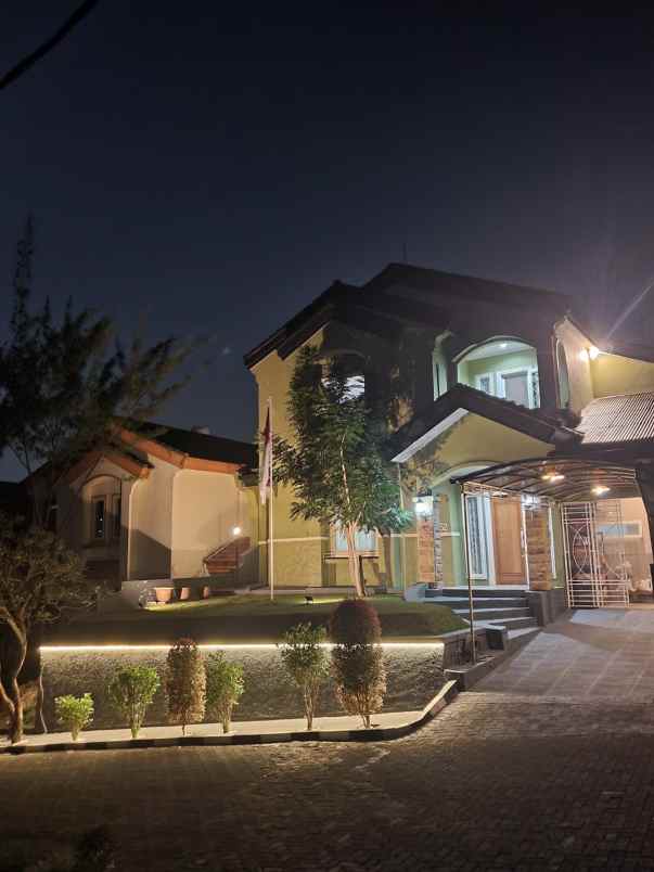 rumah semi furnish tubagus ismail dago bandung