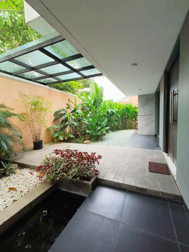 rumah siap huni di manyar tirtoyoso area sukolilo