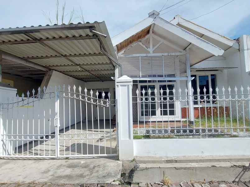 rumah siap huni di nirwana eksekutif area rungkut