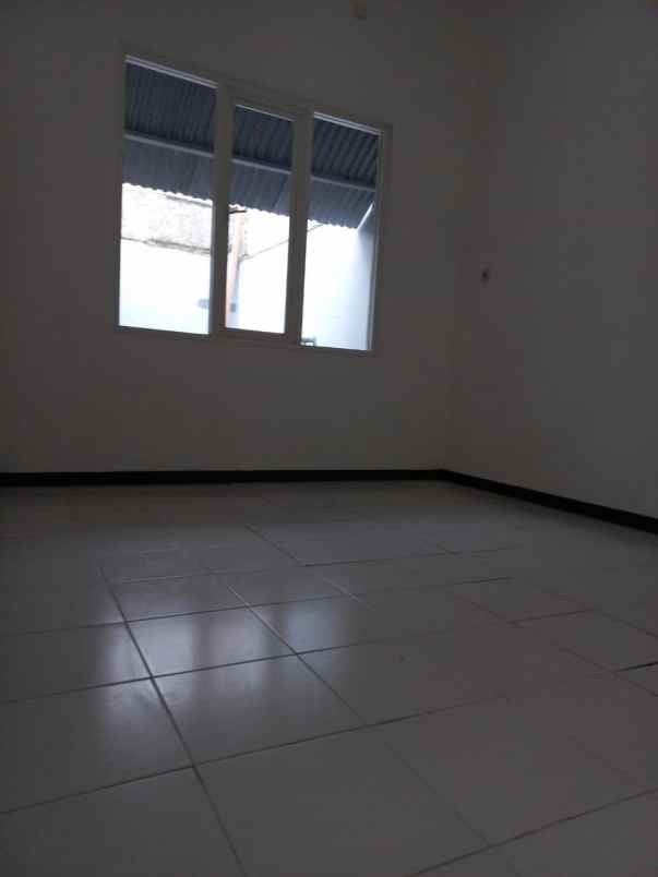 rumah siap huni di nirwana eksekutif area rungkut