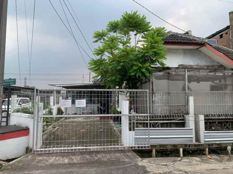 rumah tinggal komplek margahayu raya barat