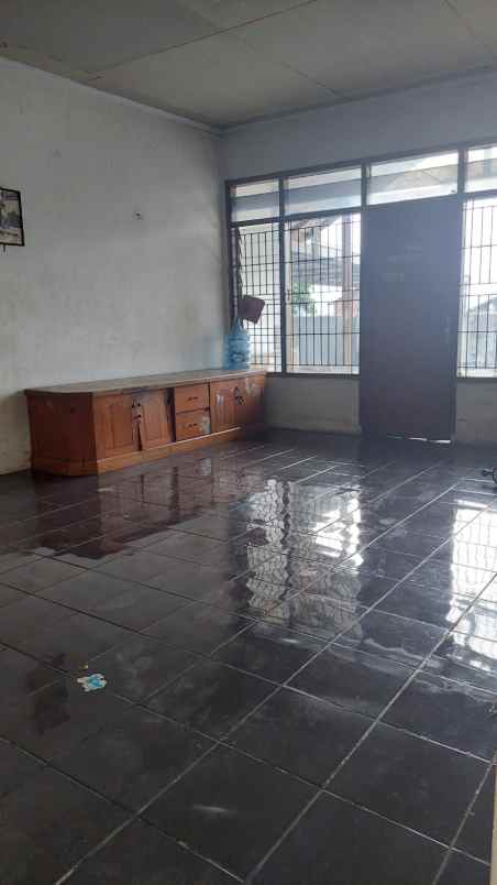 rumah tinggal usaha sayap mainroad sumedang kota