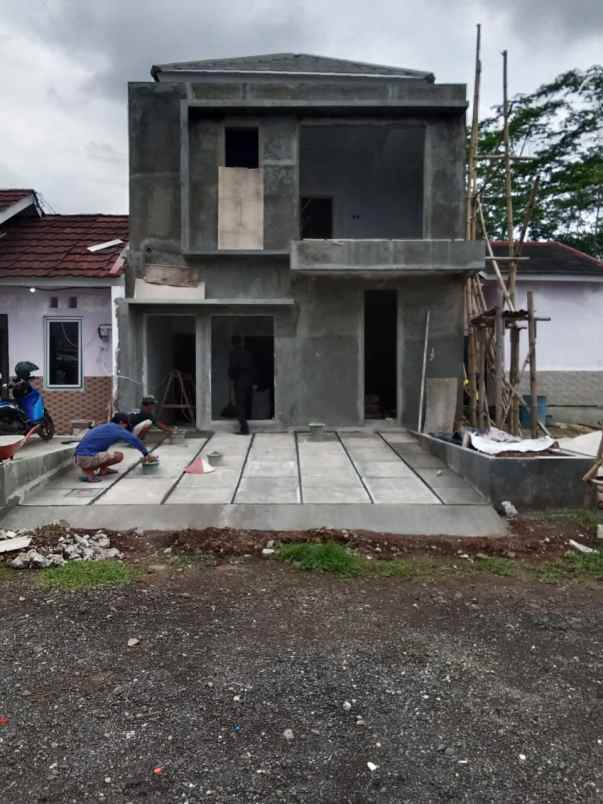 rumah townhouse dekat candi borobudur