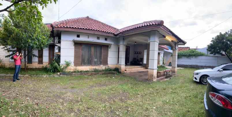 rumah tua gudang gunung putri bogor murah