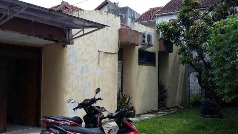 rumah tua hitung tanah di turangga bandung