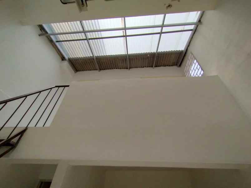 sewa rumah darmo indah